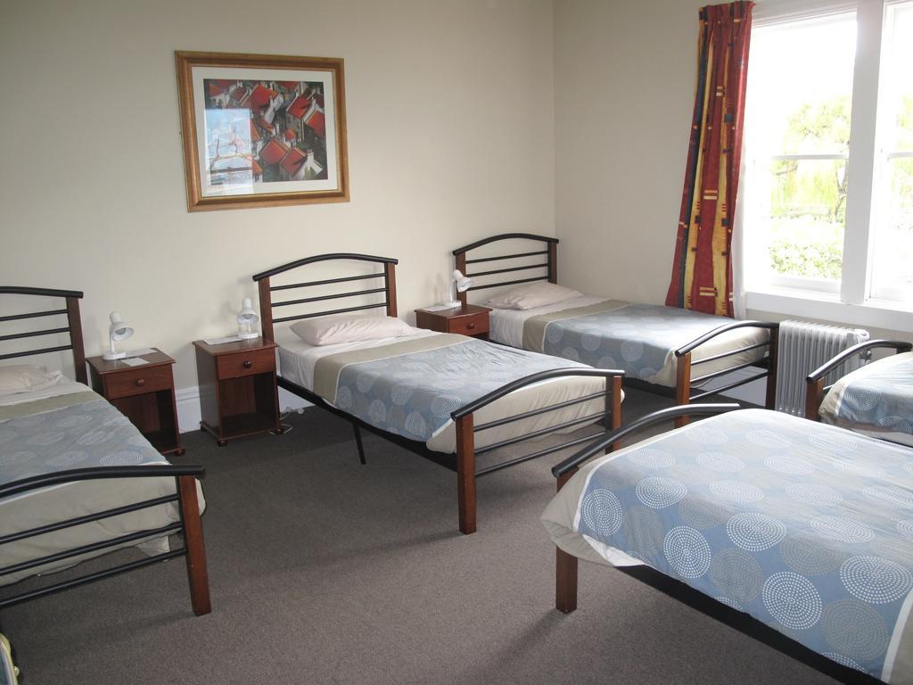 Dorset House Backpackers Hostel ไครสต์เชิร์ช ห้อง รูปภาพ