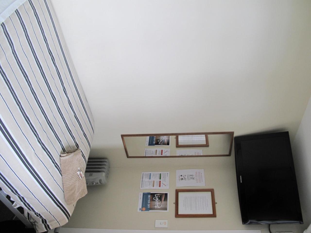 Dorset House Backpackers Hostel ไครสต์เชิร์ช ภายนอก รูปภาพ